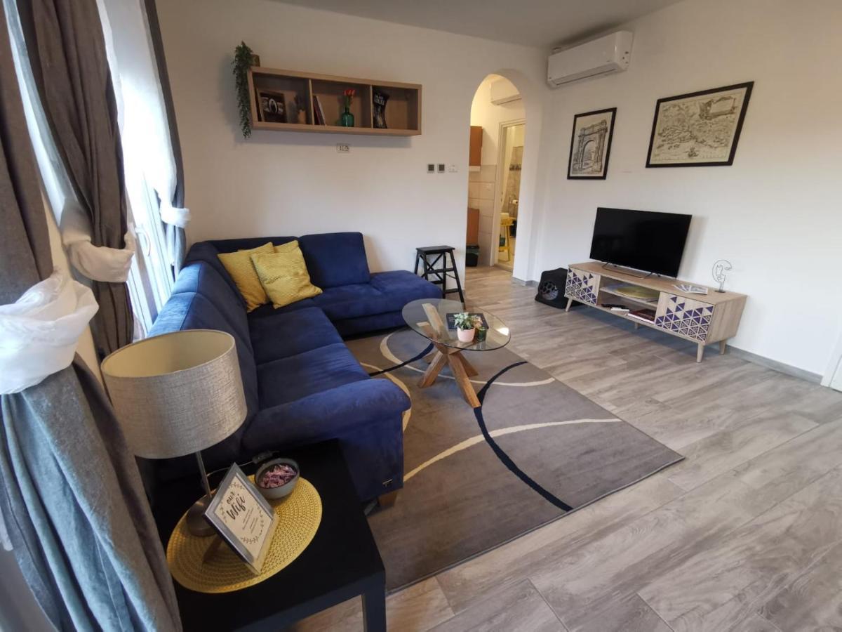 Apartments Bonvenon2Center Πούλα Εξωτερικό φωτογραφία